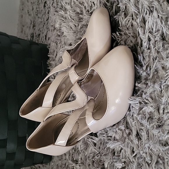 Life Stride Soft System "Parked" Slip On Heel - Picture 6 of 8